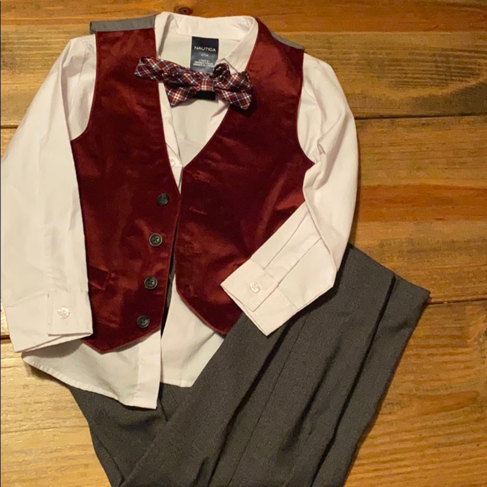 4 piece nautica boys 4T suit